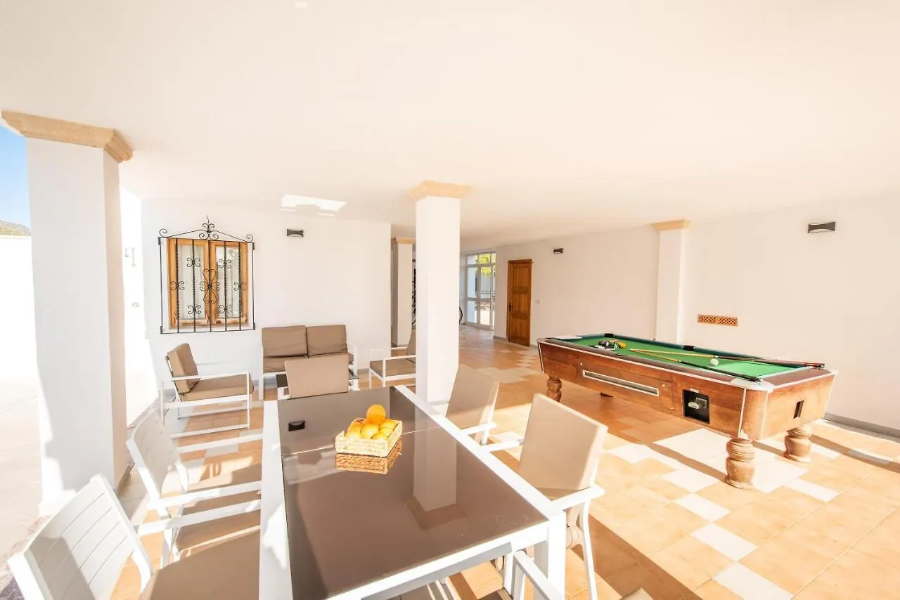 A Perfect Location Villa For Holidays With Ac And Private Pool ポルト・ダ・ポリェンサ シャレー